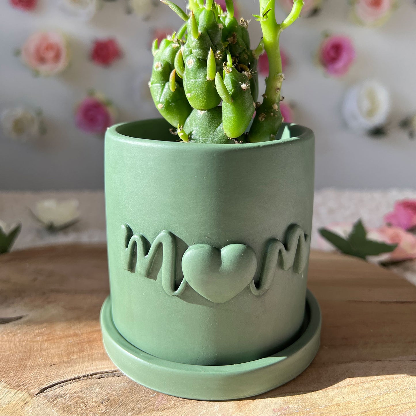 Pot fleur fait main Maman "Mom" vert