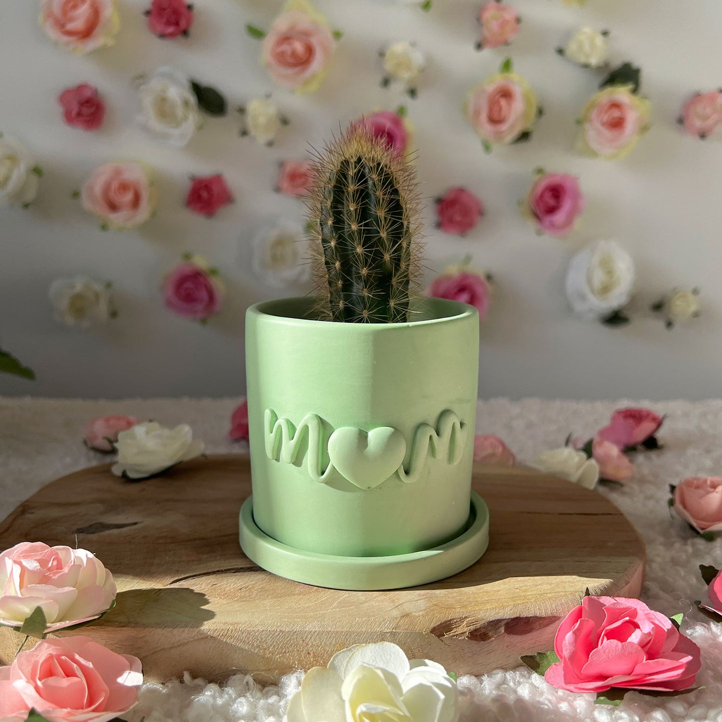 Cache pot fait main vert menthe Maman "Mom"